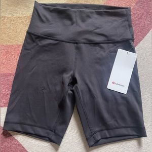 Lululemon size 8 wunder train high rise 8”